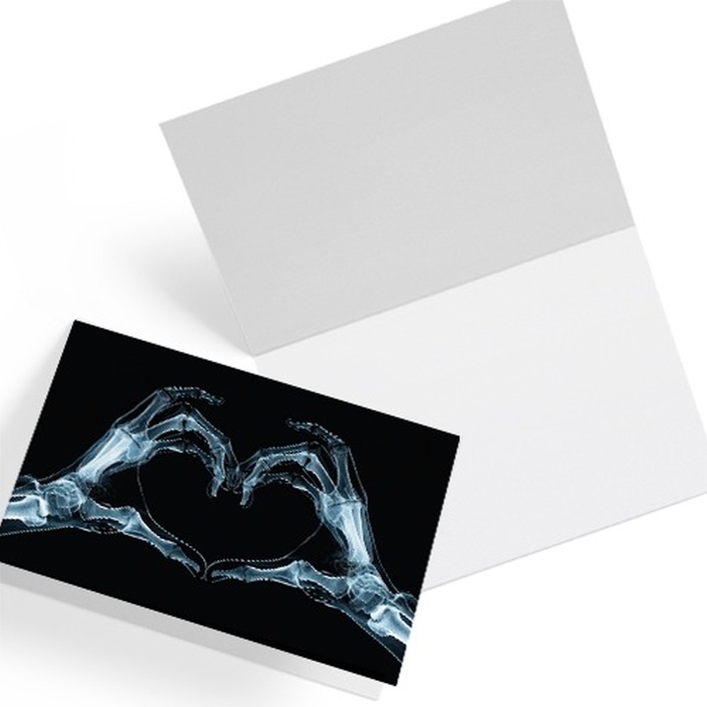 The Misfit Paper Co. - Skeleton Heart Hands X-Ray Valentine's Love Carte de Voeux - Noir